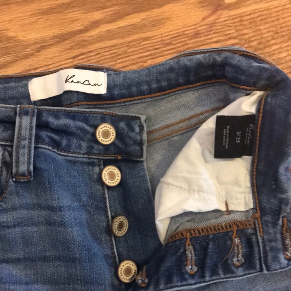 Kancan mid rise medium wash button fly jeans - Picture 2 of 3